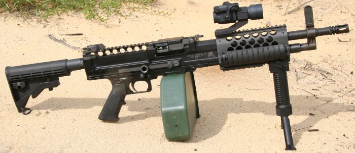 Пулемет KAC Stoner LMG (Stoner 96).