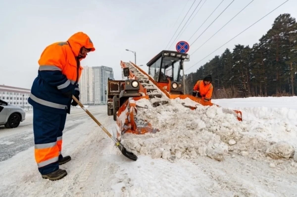    Сегодня в распоряжении ДЭУ 400 машин.