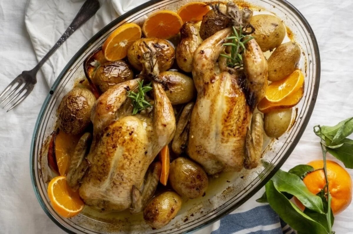    Югорский участник приготовил утку су-вид с картофелем.