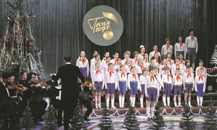    Настоящий хор