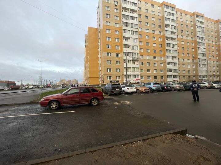 У ТЦ "Глобус" в Твери изменили схему движения: как теперь организован проезд - М