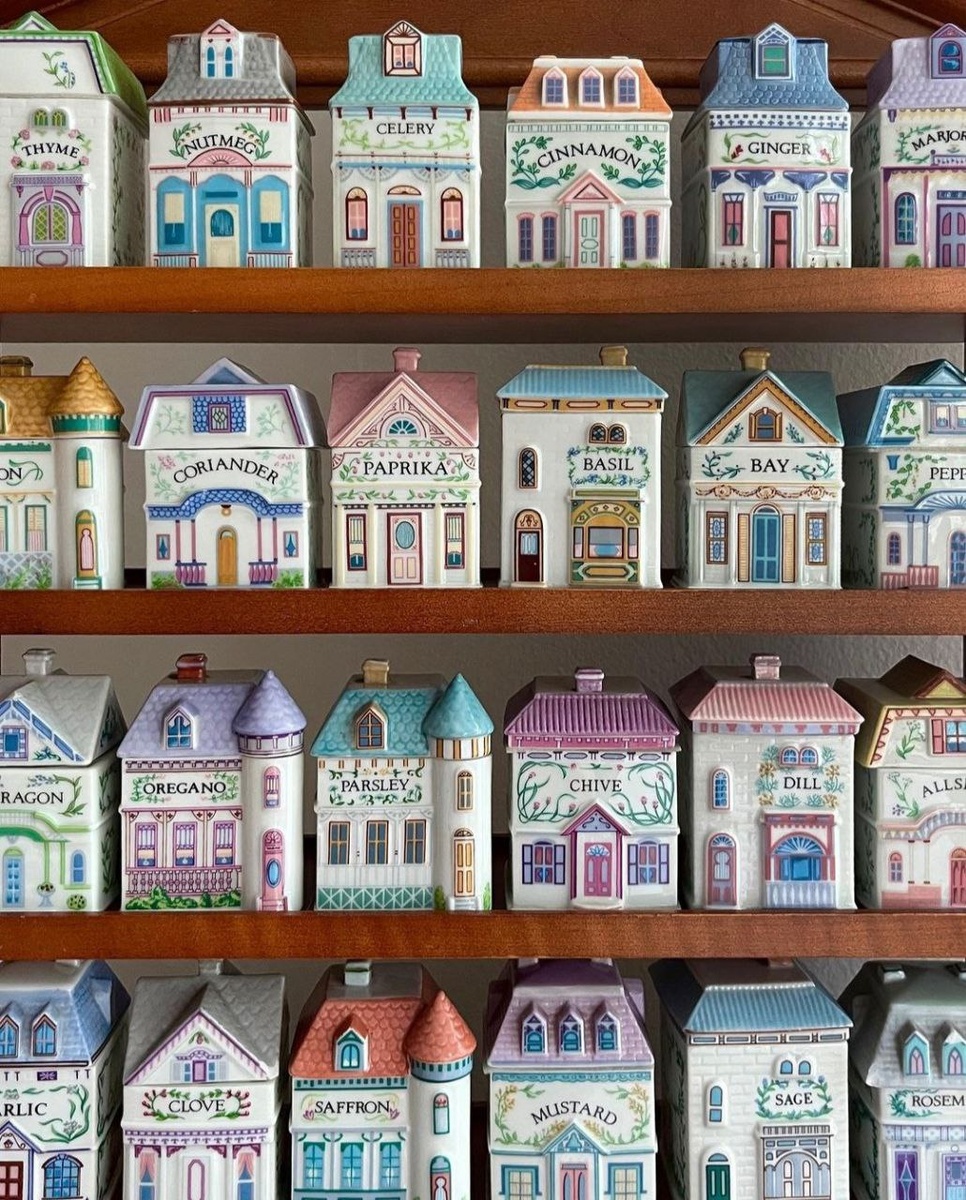 Lenox Spice Village 1989