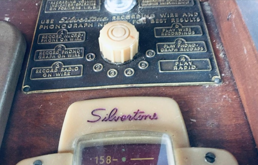 Переключатель для выбора режима записи и режима воспроизведения