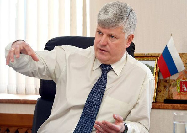 Станислав Суханов