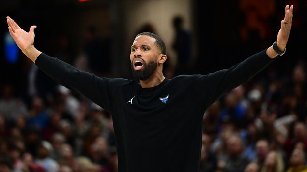    Главный тренер «Шарлотт» Чарльз Ли.Imagn Images USA Today Sports