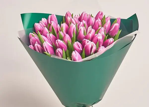   Бело-фиолетовые тюльпаны от AzaliaNow Мария Казённова