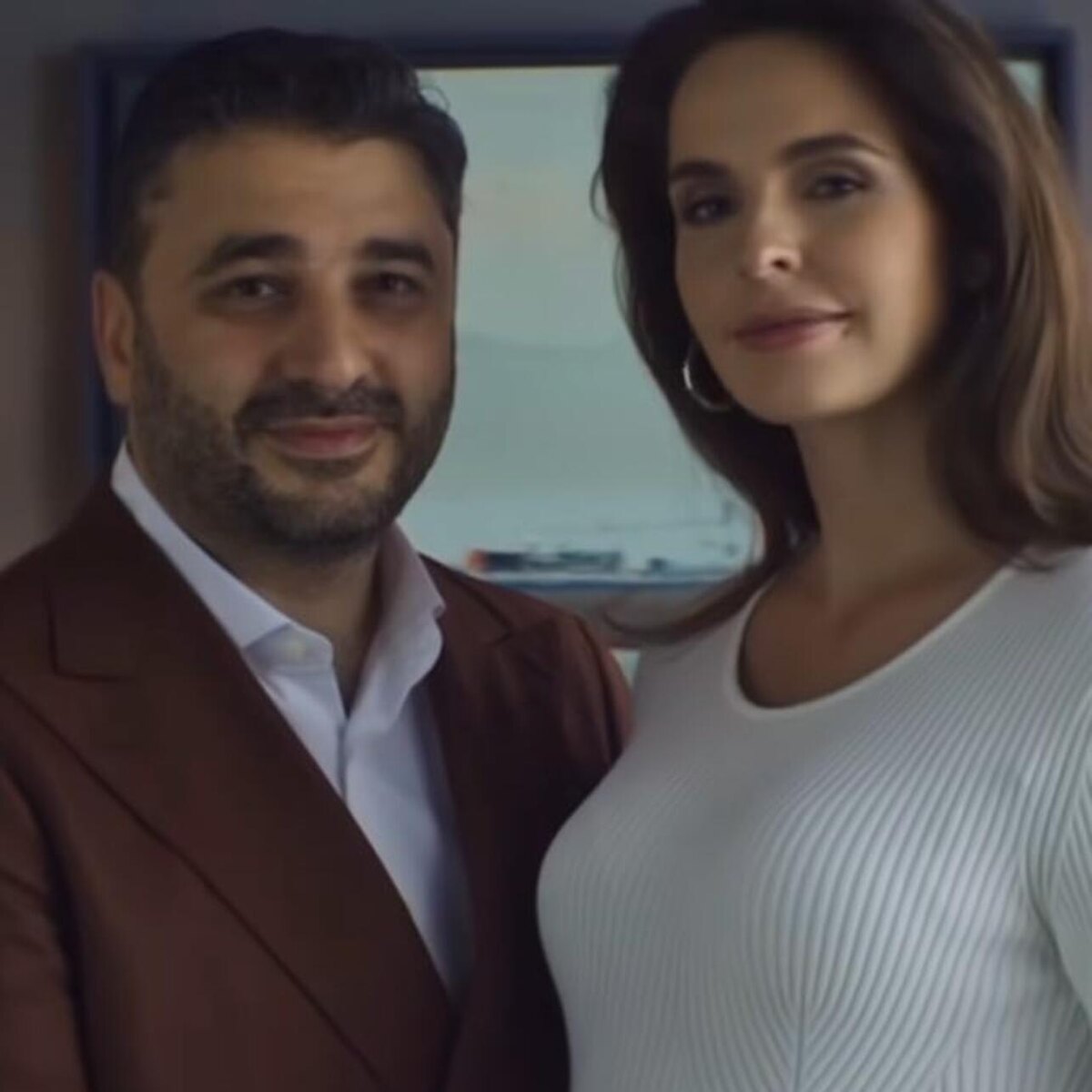    Лиза Моряк и Сарина Андреасян Соцсети