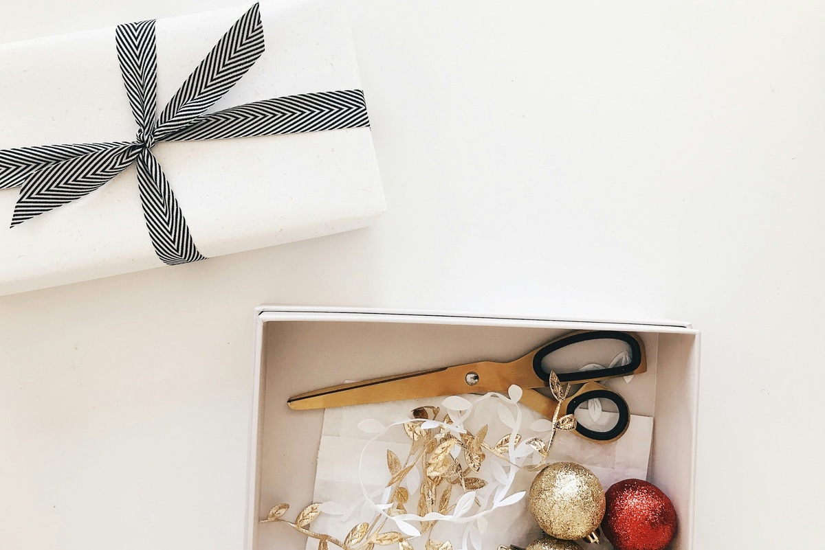     Как украсить дом на Новый год? 6 идей простейшего и бюджетного декора