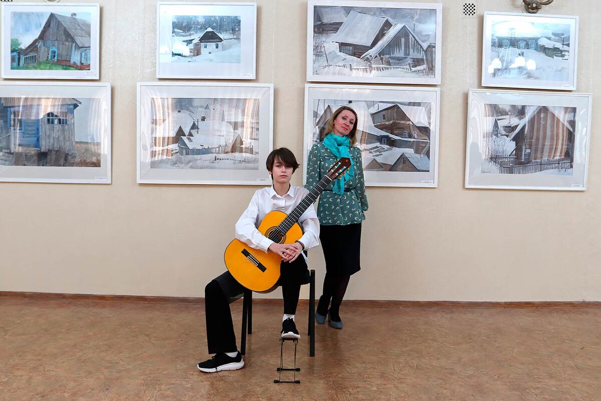 Вероника РЕЗИНКИНА и Алиса ОРЛОВСКАЯ. Фото Вячеслава ПЕТРОВА.