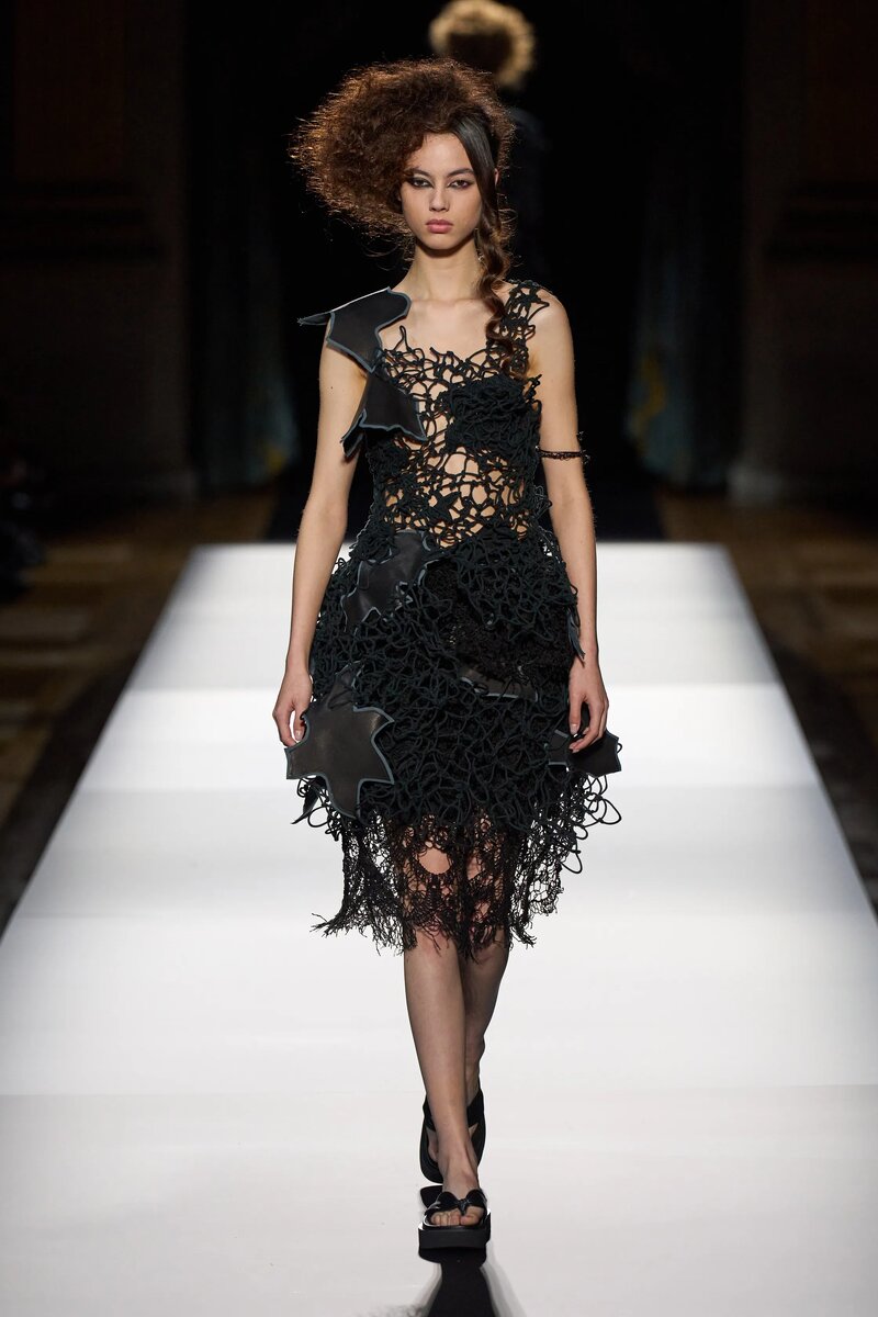 Yohji Yamamoto Spring 2025