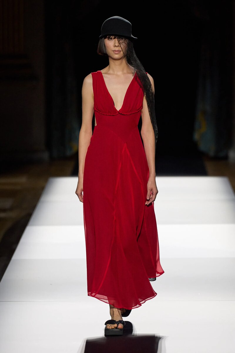 Yohji Yamamoto Spring 2025