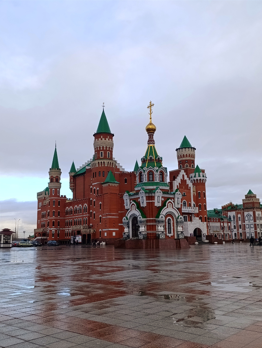 Ну красиво же! Замок прям.