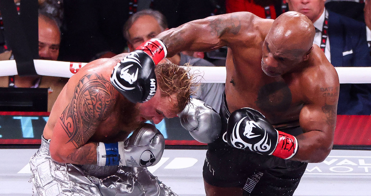 Джейк Пол и Майк Тайсон 
Фото: globallookpress.com