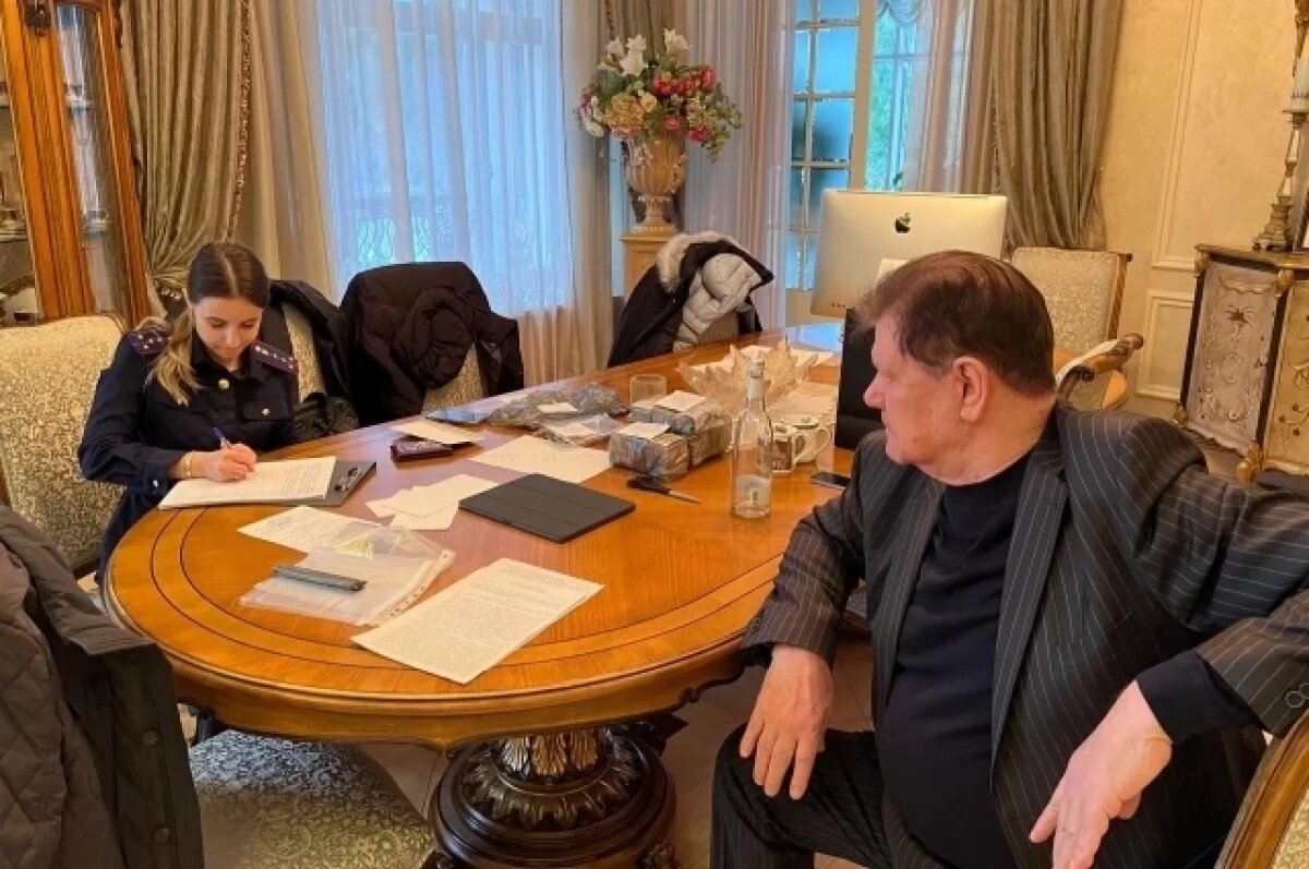    Вину учредитель УСК "Сибиряк" не признает.