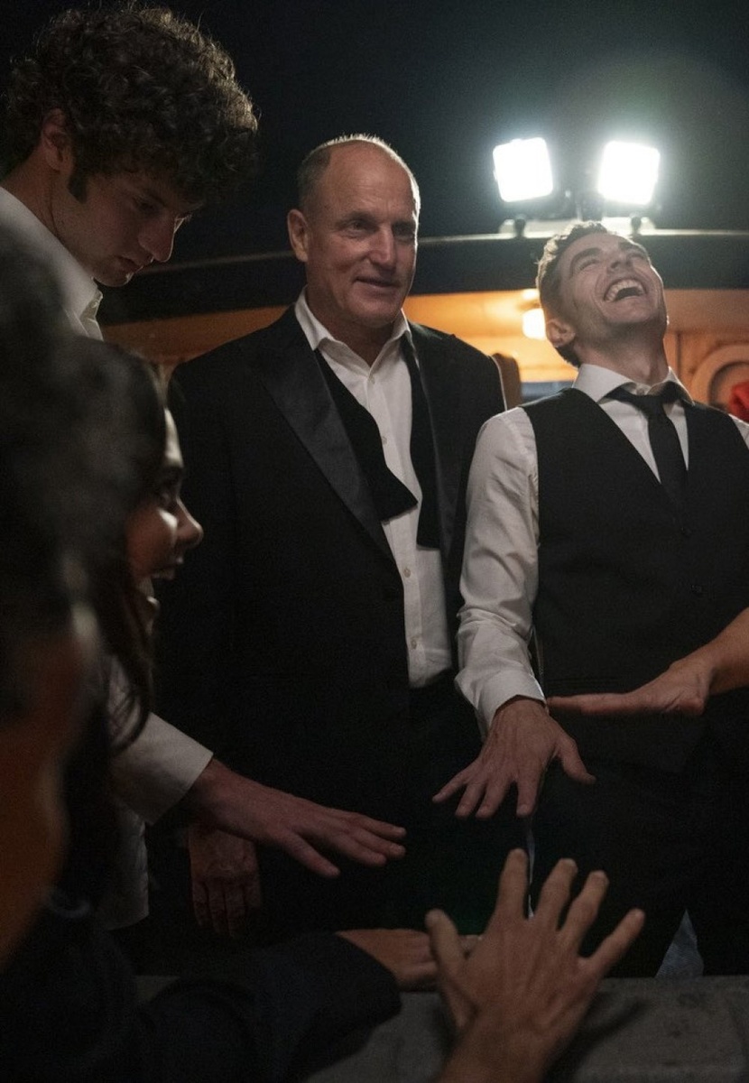     Кадр со съемок фильма «Иллюзия обмана 3» (2025) / Фото: Instagram*/nysmmovie/ *соцсеть признана в России экстремистской и запрещена