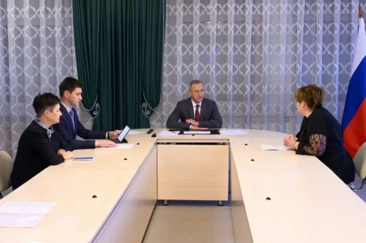    В Калужской области отремонтируют 90-летнюю школу