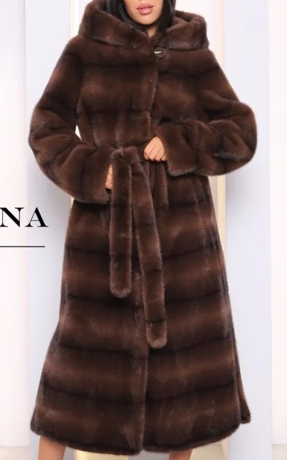 Коричневая шуба

