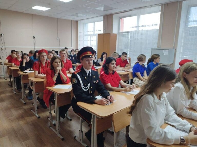    Оренбуржье присоединилось к акции «Военно-патриотический диктант» Оренбуржье