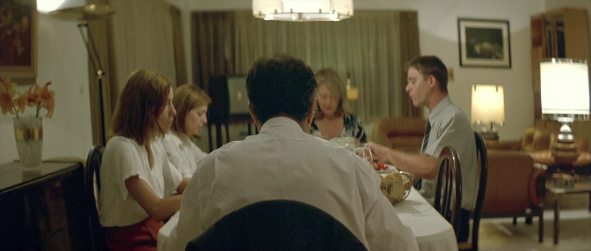 Но в этой семье нет абсолютно ничего нормального!