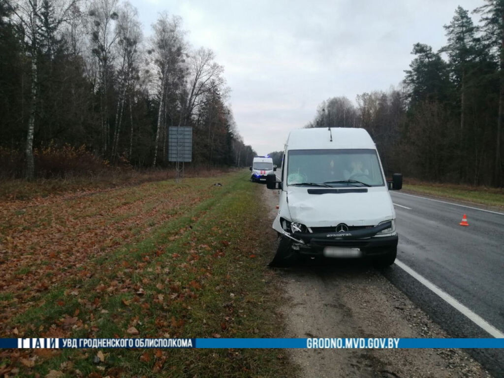 Микроавтобусом управлял молодой парень Сергей Белевич  📷
