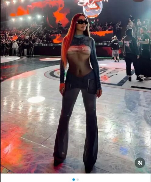    Новый образ Анны Седоковой. Фото: соцсети