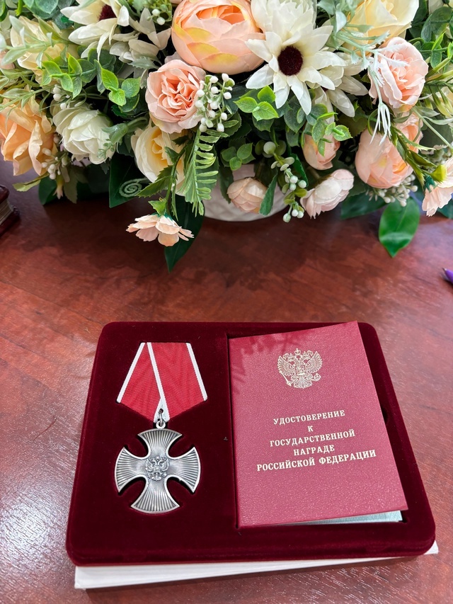    Родители со слезами на глазах получили орден погибшего на СВО сынаЛахденпохский район