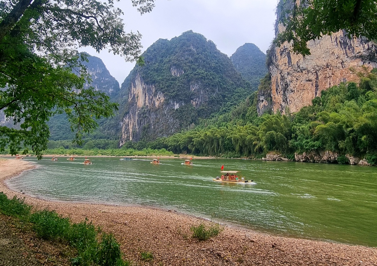 Река Ли рядом с городом Синьпинь
