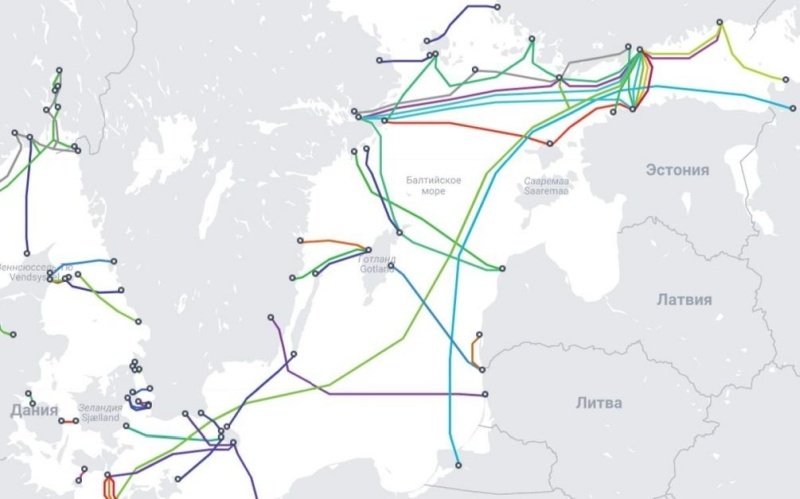    А может, снова украинские водолазы? Подрыв кабелей в Балтике начинает обрастать мифами
