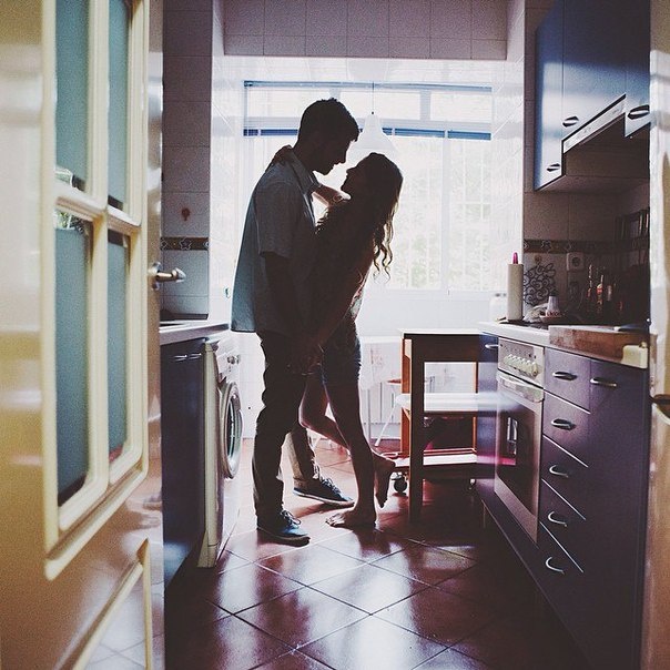 Фото с просторов Интернета. Волны от него те, что надо....