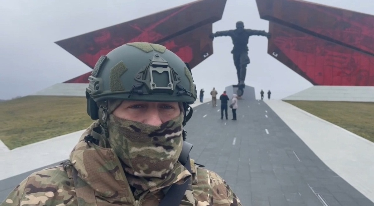    Доброволец с позывным «Француз» вступил в отряд «Барс-Курск», чтобы продолжить дело своего деда