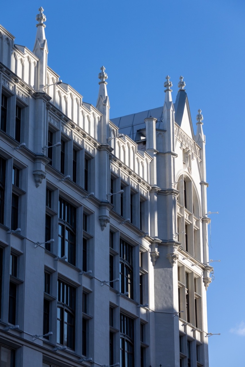    ЦУМ завершил реставрацию исторических фасадов (фото 2)