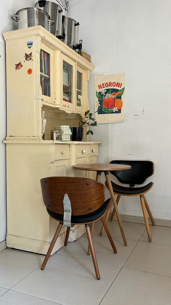 Просто фото из кафешки с самыми вкусными круассанами