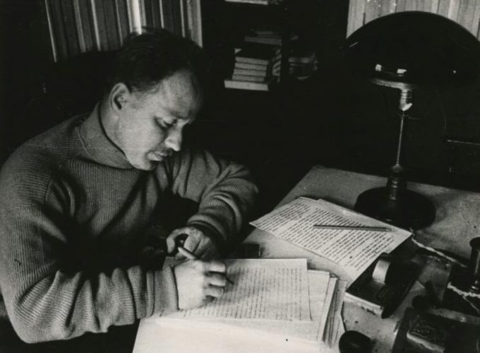 Михаил Шолохов / Википедия