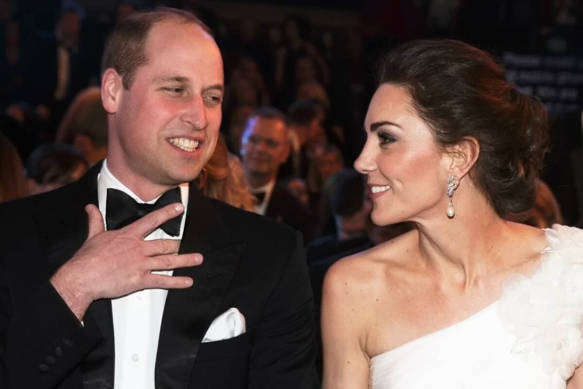 Скриншот из видео YouTube-канала blushsupreme