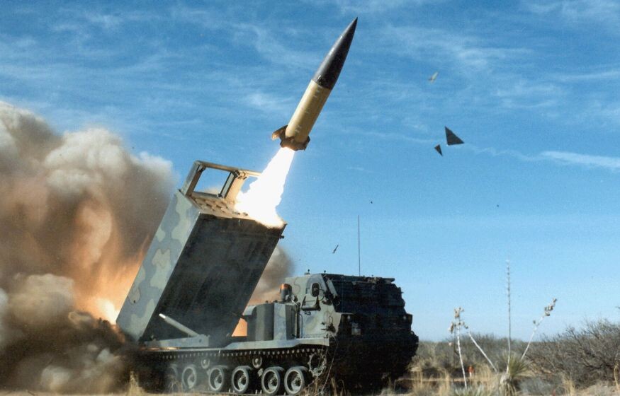    США ударили ракетой по Россию. Путин решился на ядерный ответ. Большая сделка Трампа и Путина: главное к 21:00