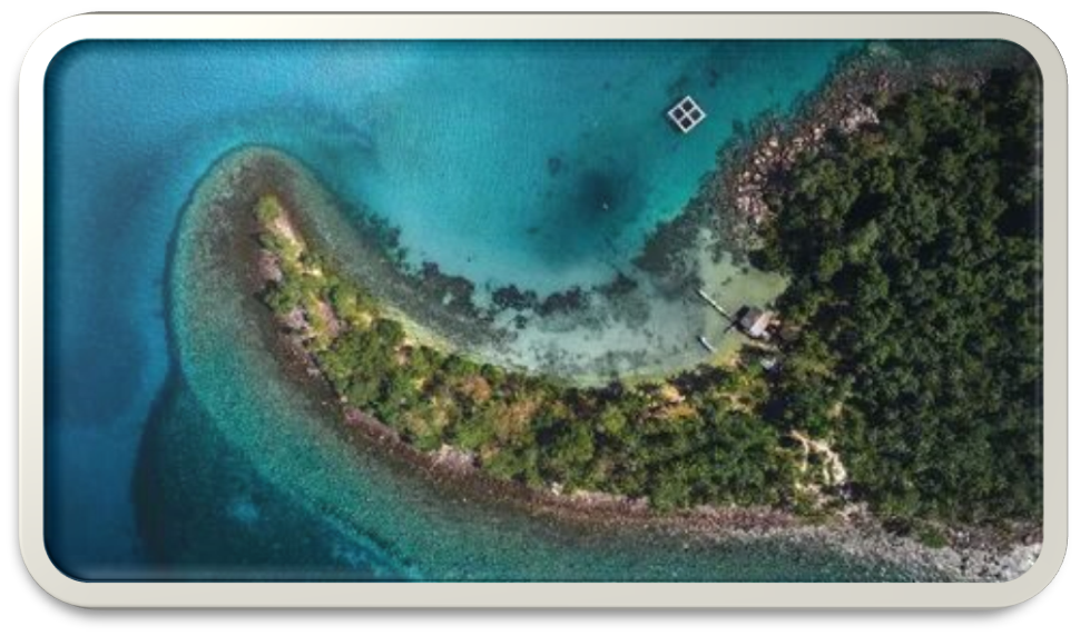 Остров Ко Чанг - гористый остров, Известен несколькими водопадами, коралловыми рифами и тропическими лесами.