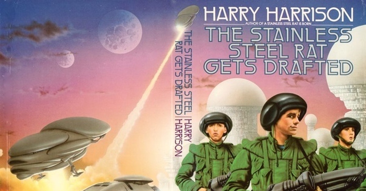 Вот тут стёб над военными есть. Но вот такой ненависти, как у Холдемана, который буквально исходит известно на что - нет.