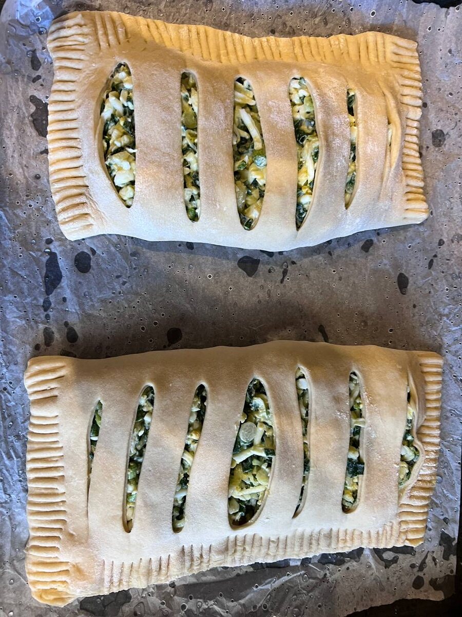 * Используйте хороший пергамент, чтобы выпечка не прилипла 