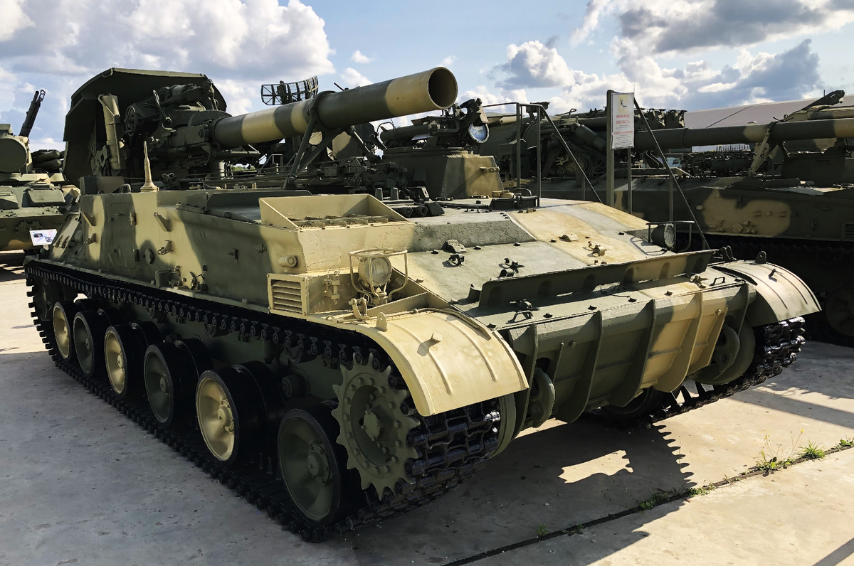 "Тюльпан" в Парке "Патриот" ( "Площадка №1").