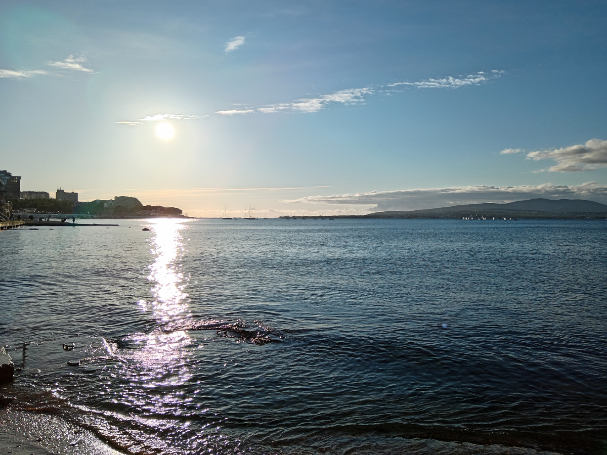 Геленджик, осенний закат в Чёрном море, без фильтров