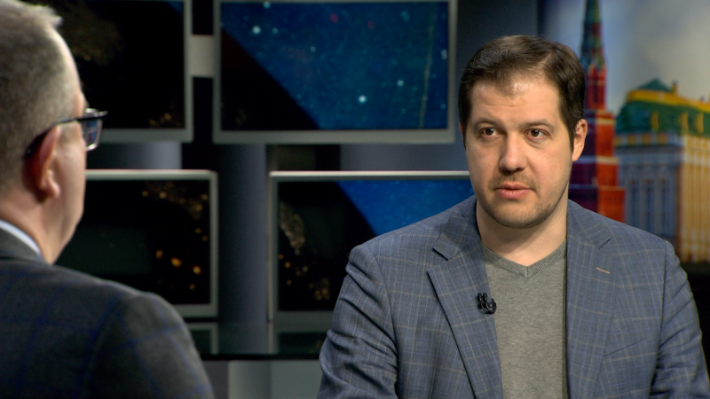    Оценивая тревожный прогноз Центра макроэкономического анализа и краткосрочного прогнозирования, Евгений Надоршин признался, что его ожидания ещё пессимистичнее. Он предрёк спад экономики России. Фото: Царьград