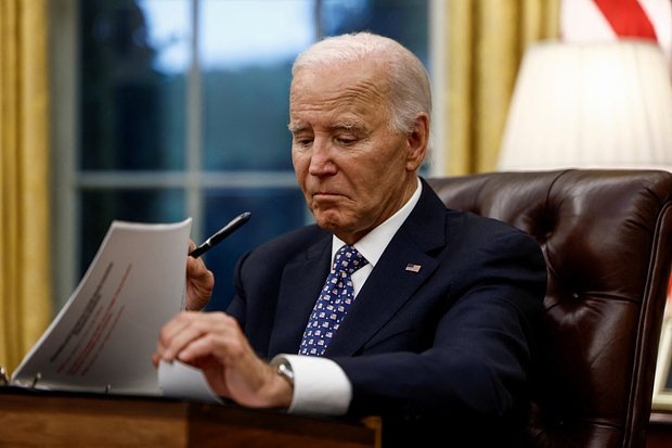    Президент США Джо Байден в Овальном кабинете Белого дома, Вашингтон, округ Колумбия, 30 сентября 2024 года. Фото: Evelyn Hockstein / Reuters