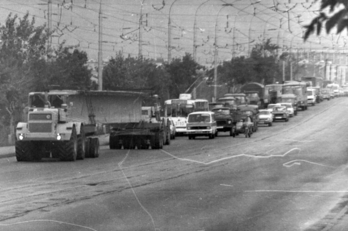    Архивные кадры ко Дню работника транспорта опубликовали в Новосибирске