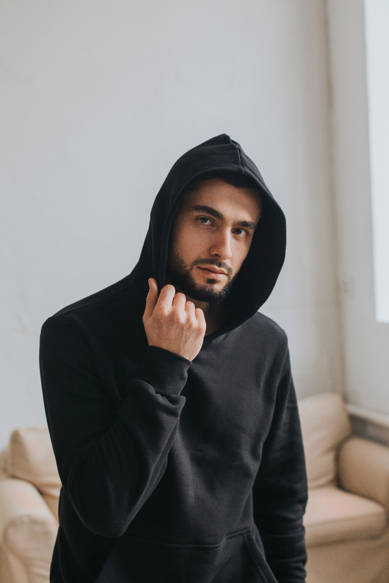 Мужской спортивный костюм Mazaltovman в черном цвете