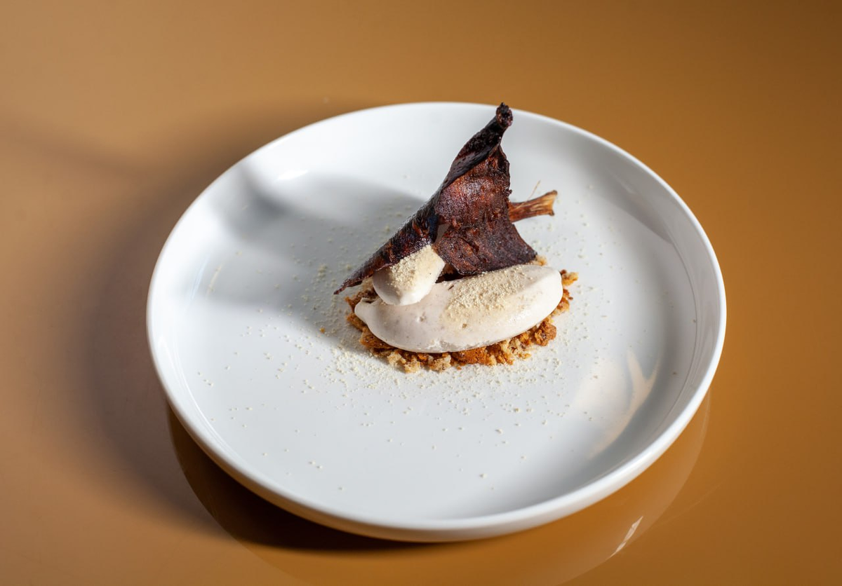 Фото: Банановый крем, крамбл, кофейная карамель в Door 2310 Cocktail Bar&Bistro