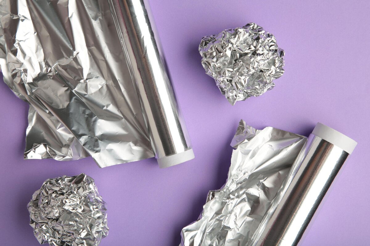     Фольга слипается и рвётся? Простой лайфхак поможет забыть об этой проблеме