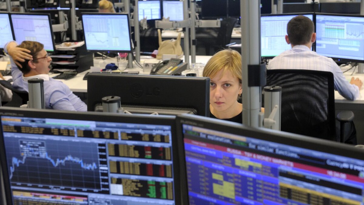 Иллюстративное фото работы на бирже