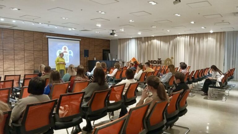    Оренбургские предприниматели получили набор инструментов и правил для успешных продаж Марина Шарт