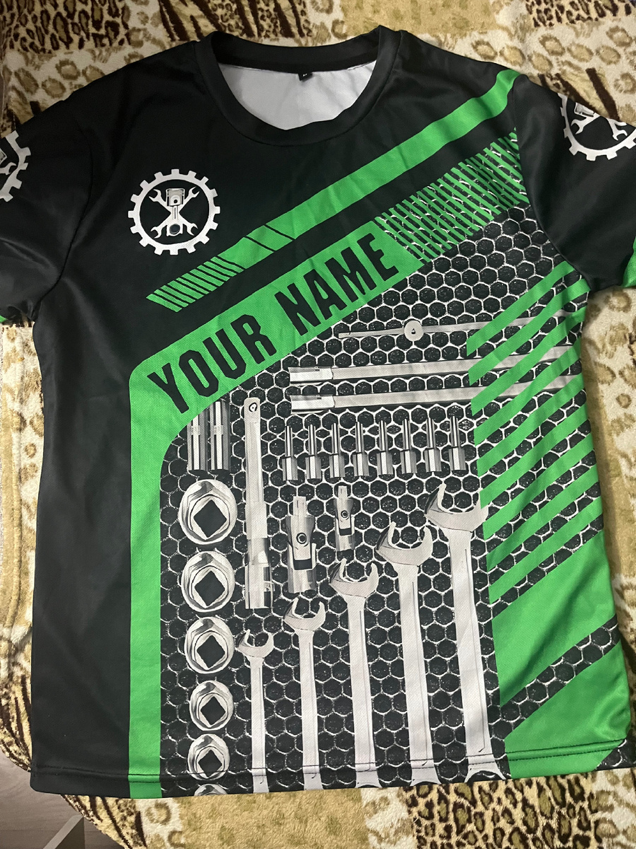 Вид спереди