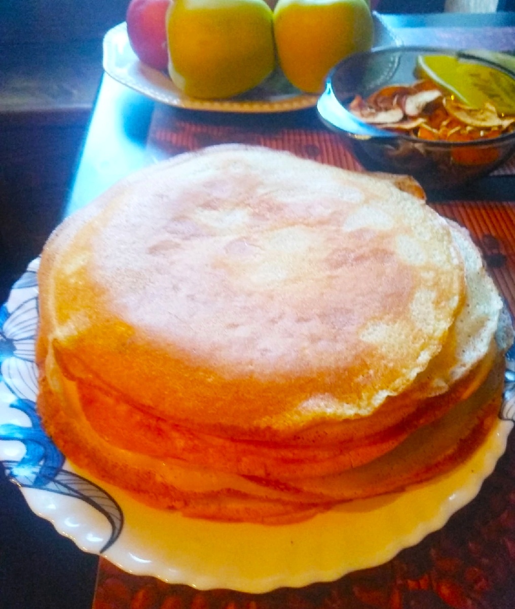 В этой стопочке блинов 40+ штук